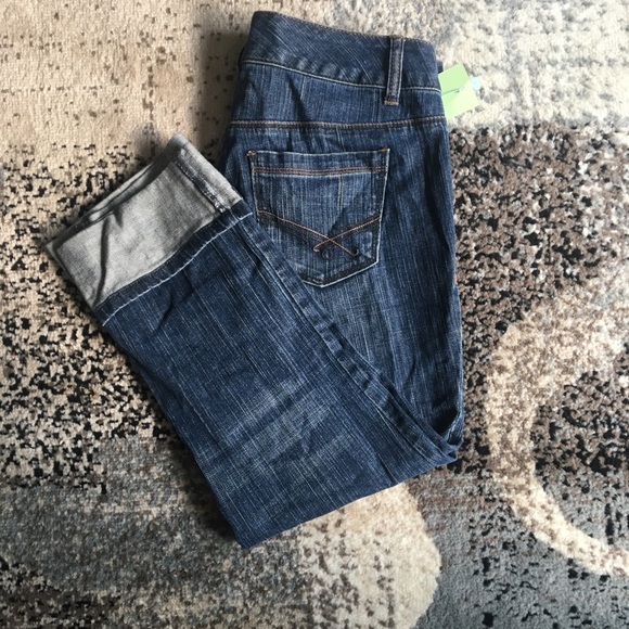 Tommy Hilfiger Jeans - Picture 2 of 3